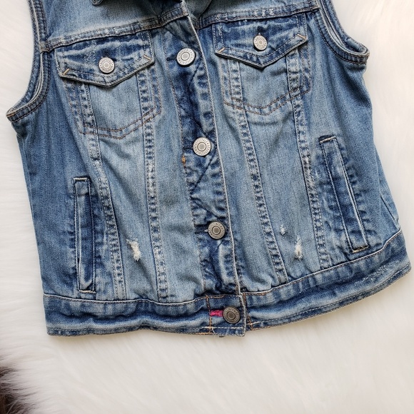 Aéropostale Medium Wash Distressed Denim Vest - Picture 4 of 8
